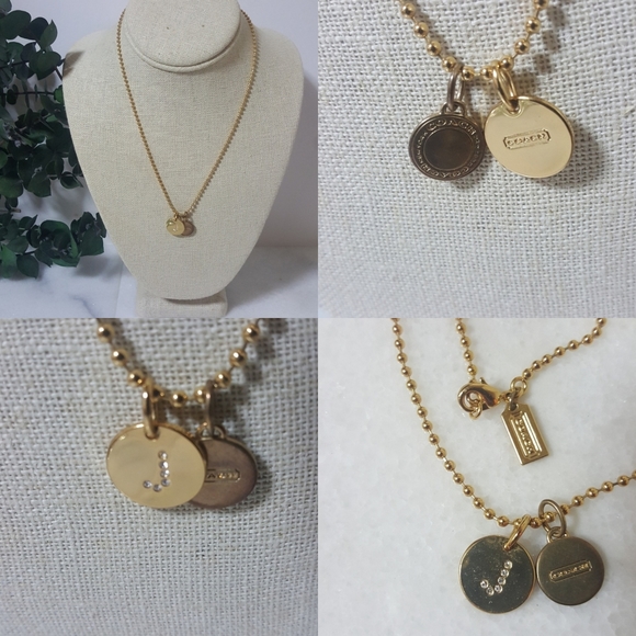 Coach Necklace with extra pendant - Picture 1 of 7